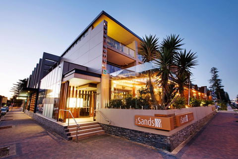 Narrabeen Sands Hotel By Nightcap Plus - ACT Tourism 4
