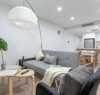Inner City Stylish apt Walk to Green Square - ACT Tourism
