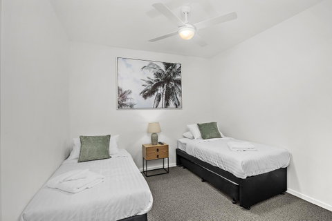 Rockpool 2 Sawtell Beach - Just Steps To Restaurants And 2 Min Stroll To Beach! - ACT Tourism 9