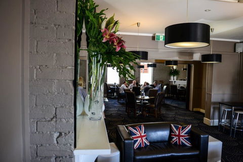 Crossroads Hotel - ACT Tourism 37