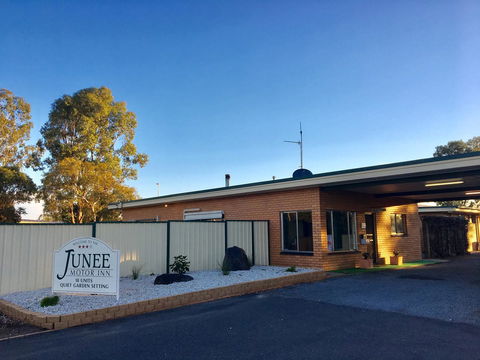 Junee Motor Inn - ACT Tourism 12