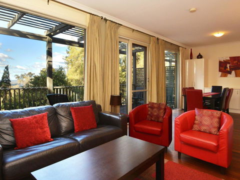 Villa Executive 2br Cypress DS Located Within Cypress Lakes Resort - ACT Tourism 0