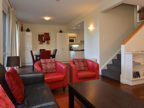 Villa Executive 2br Cypress DS Located Within Cypress Lakes Resort - ACT Tourism 1