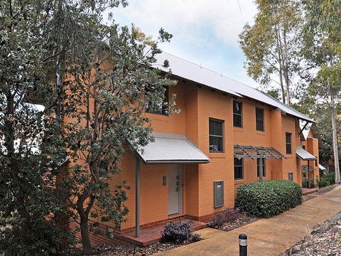 Villa Executive 2br Cypress DS Located Within Cypress Lakes Resort - ACT Tourism 2