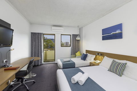 Metro Hotel Miranda - ACT Tourism 12