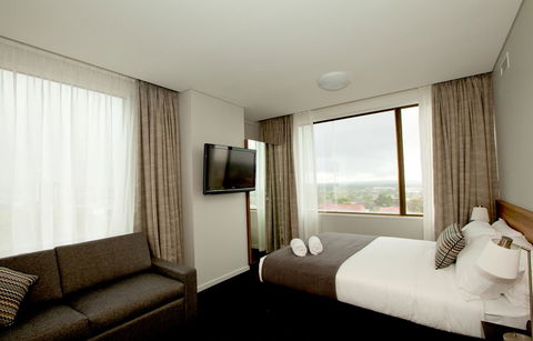 Metro Hotel Miranda - ACT Tourism 23
