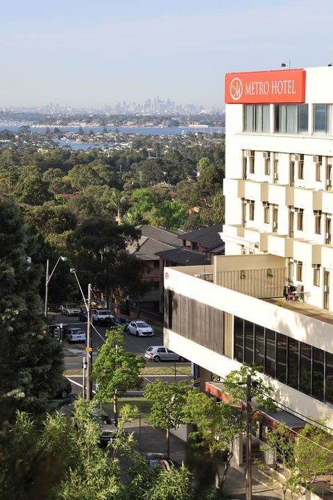 Metro Hotel Miranda - ACT Tourism 20