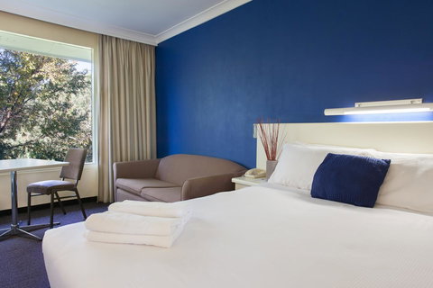 Ibis Styles Tamworth - ACT Tourism 26