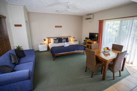 Byron Central Apartments - ACT Tourism 30