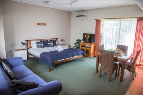 Byron Central Apartments - ACT Tourism 13