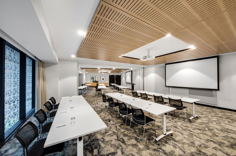 Vibe Hotel North Sydney - ACT Tourism 10