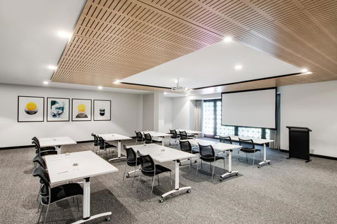 Vibe Hotel North Sydney - ACT Tourism 17