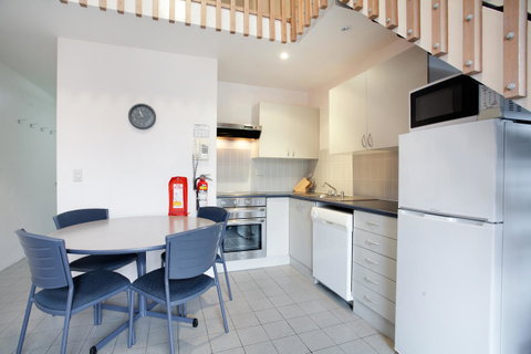 Lantern 1 Bedroom Balcony With Panoramic View - ACT Tourism 17
