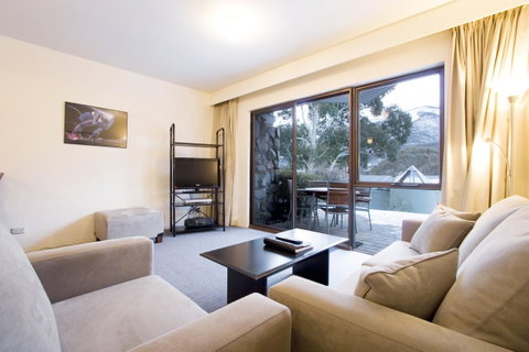 Lantern 1 Bedroom Balcony With Panoramic View - ACT Tourism 25