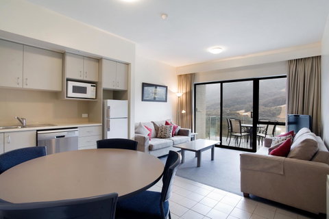 Lantern 1 Bedroom Balcony With Panoramic View - ACT Tourism 18
