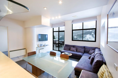 Lantern 1 Bedroom Balcony With Panoramic View - ACT Tourism 14