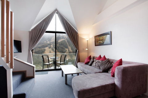 Lantern 1 Bedroom Balcony With Panoramic View - ACT Tourism 6