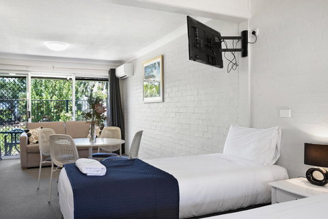 The Park Hotel Motel, Suffolk Park - ACT Tourism 10