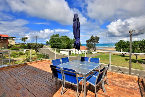 The Rotunda, Gerroa - ACT Tourism 1