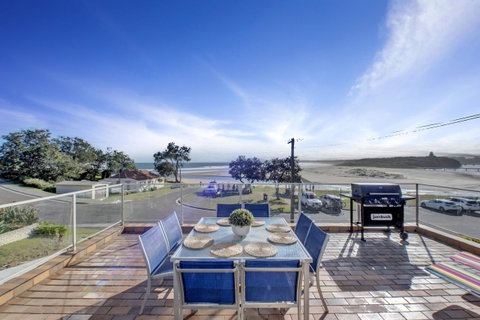 The Rotunda, Gerroa - ACT Tourism 0