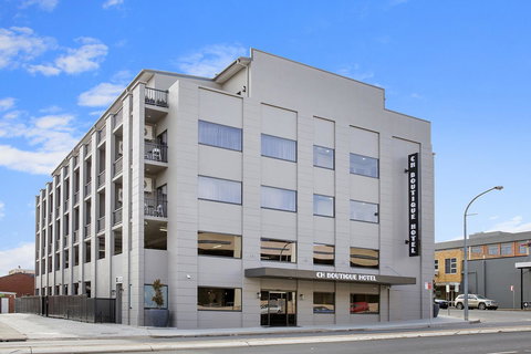 CH Boutique Hotel & Apartments, Ascend Hotel Collection - ACT Tourism 4