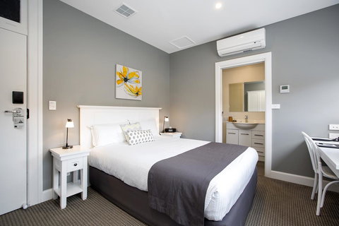 CH Boutique Hotel & Apartments, Ascend Hotel Collection - ACT Tourism 25
