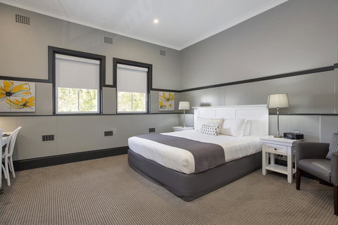 CH Boutique Hotel & Apartments, Ascend Hotel Collection - ACT Tourism 23
