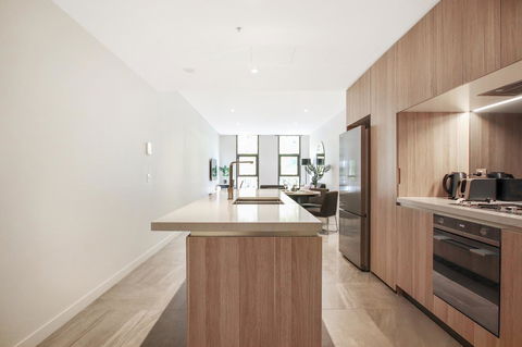 DD Apartments On Day - ACT Tourism 13