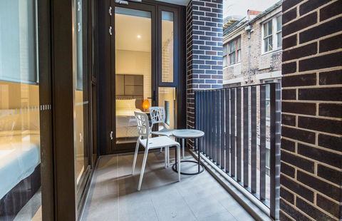 DD Apartments On Day - ACT Tourism 23