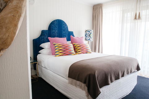 The Lord Byron - ACT Tourism 1