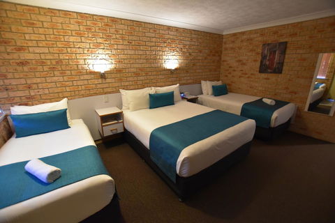 Best Western Kennedy Drive Airport Motel - ACT Tourism 24