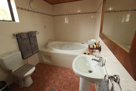 Great Escape Lofts - ACT Tourism 16