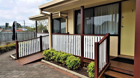 Great Escape Lofts - ACT Tourism 31