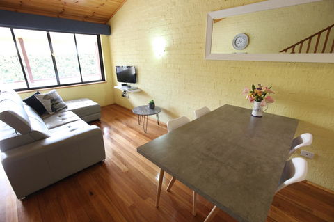 Great Escape Lofts - ACT Tourism 24