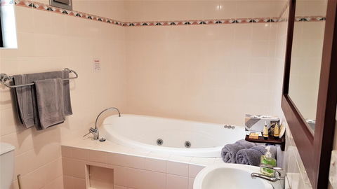 Great Escape Lofts - ACT Tourism 4