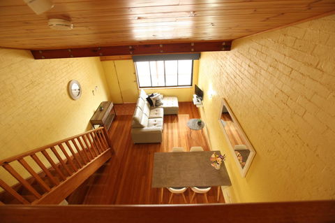Great Escape Lofts - ACT Tourism 21