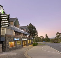 Banjo Paterson Inn - ACT Tourism