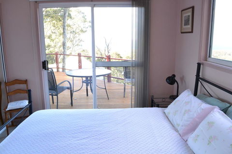 Bundle Hill Cottages - ACT Tourism 25
