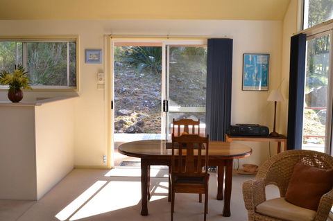 Bundle Hill Cottages - ACT Tourism 42