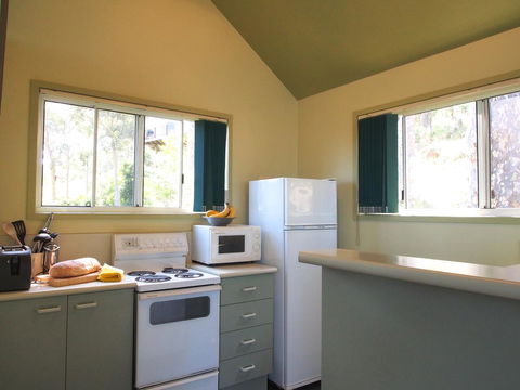 Bundle Hill Cottages - ACT Tourism 14