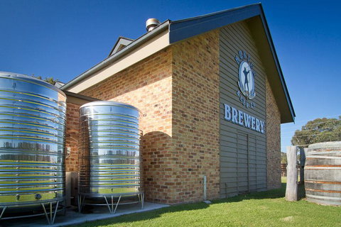 Potters Apartments - ACT Tourism 30