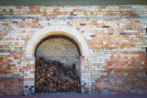 Potters Apartments - ACT Tourism 28
