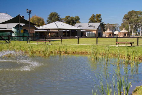 Potters Apartments - ACT Tourism 21