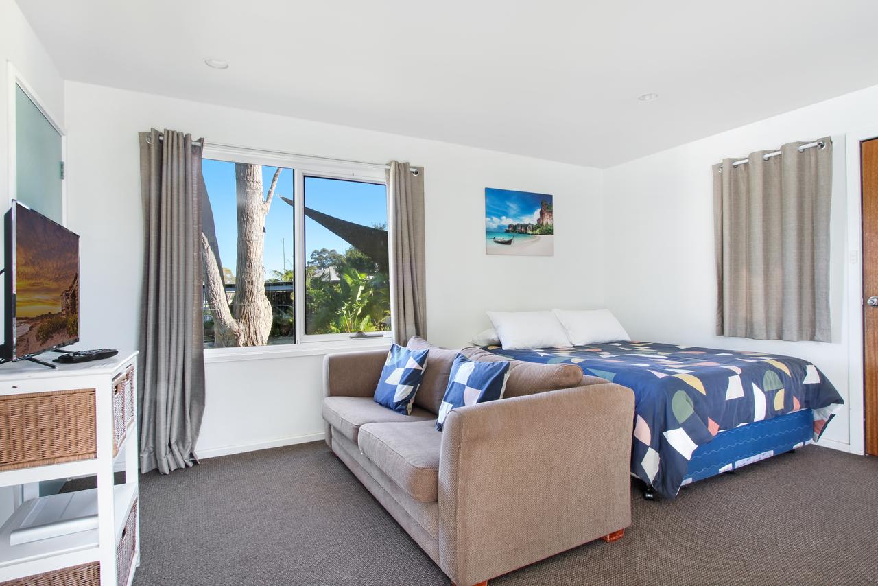 Huskisson NSW ACT Tourism