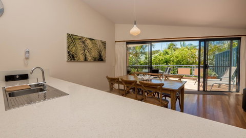 Byron Quarter Apartments - ACT Tourism 32