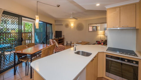 Byron Quarter Apartments - ACT Tourism 28