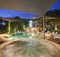 Ramada Resort by Wyndham Flynns Beach - ACT Tourism