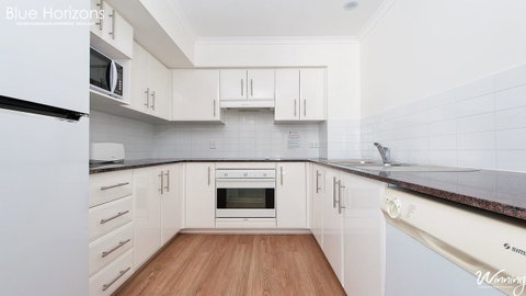 Blue Horizons, Unit 808, 41-45 Shoal Bay Road - ACT Tourism 7
