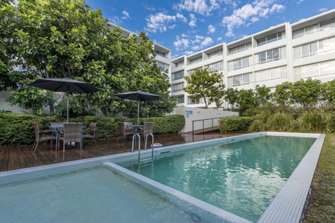 Oaks Nelson Bay Lure Suites - ACT Tourism 10