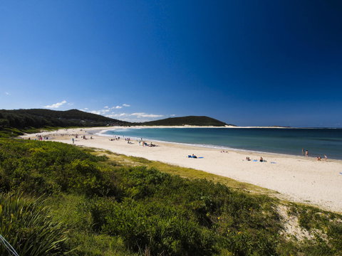 Oaks Nelson Bay Lure Suites - ACT Tourism 4
